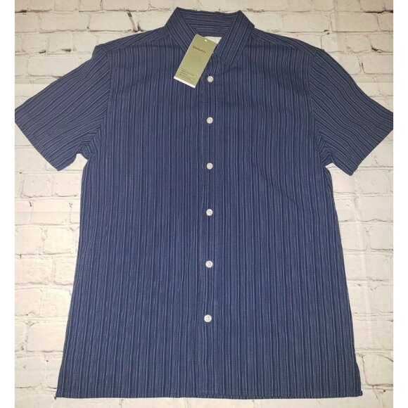 Goodfellow & Co Men's Short Sleeve Button-Down Shirt Navy Blue Stripe Size small - Picture 1 of 4